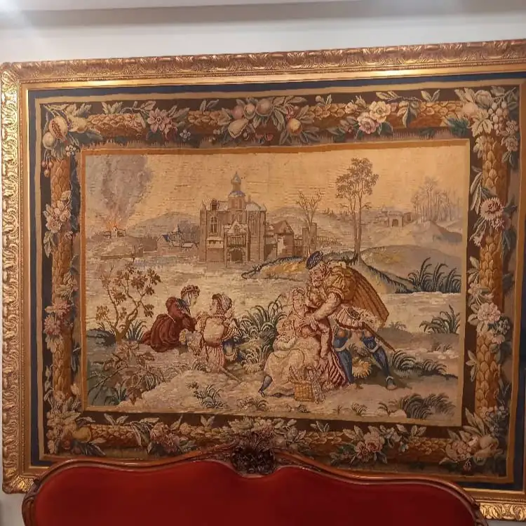 خریدار انواع تابلو - تابلو شکسته و خراب