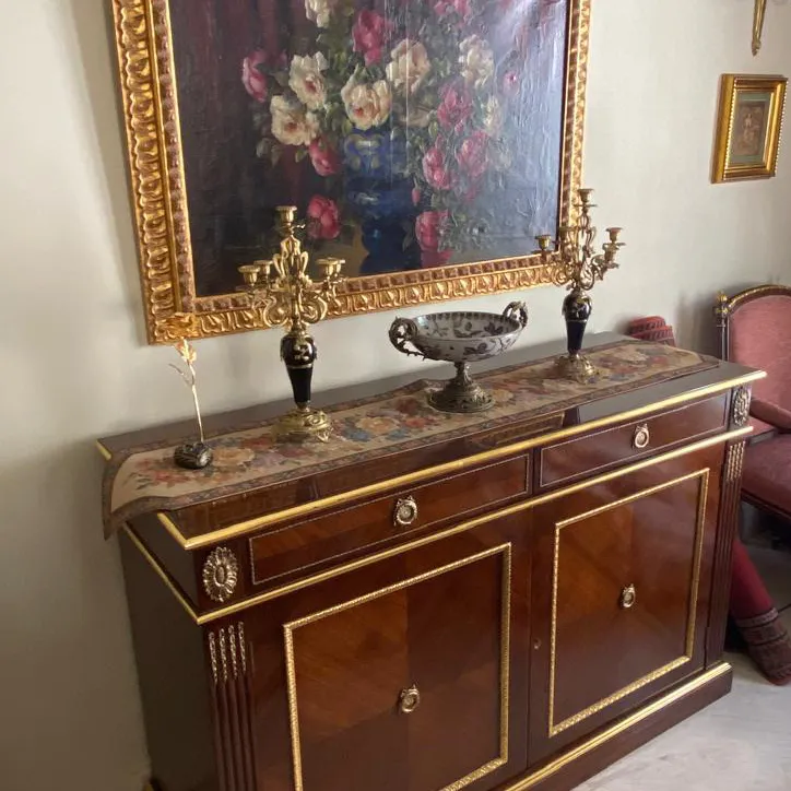 خریدار لوازم منزل خریدار انواع میز و کمد چوبی و وسایل چوبی